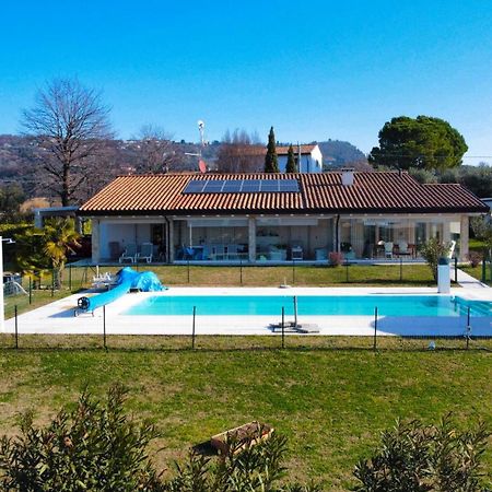 Villa Claudia Bardolino Bagian luar foto